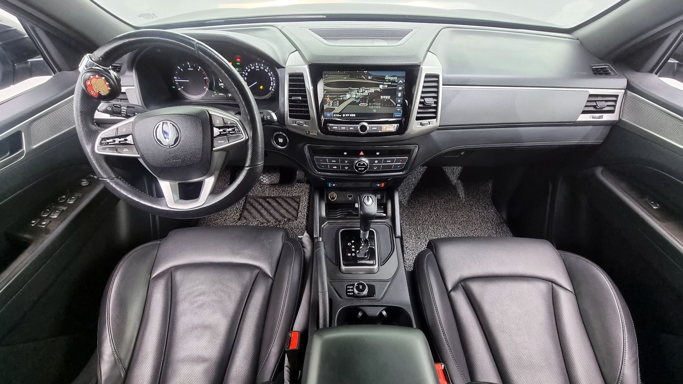 SSANGYONG REXTON SPORTS CAR 2019