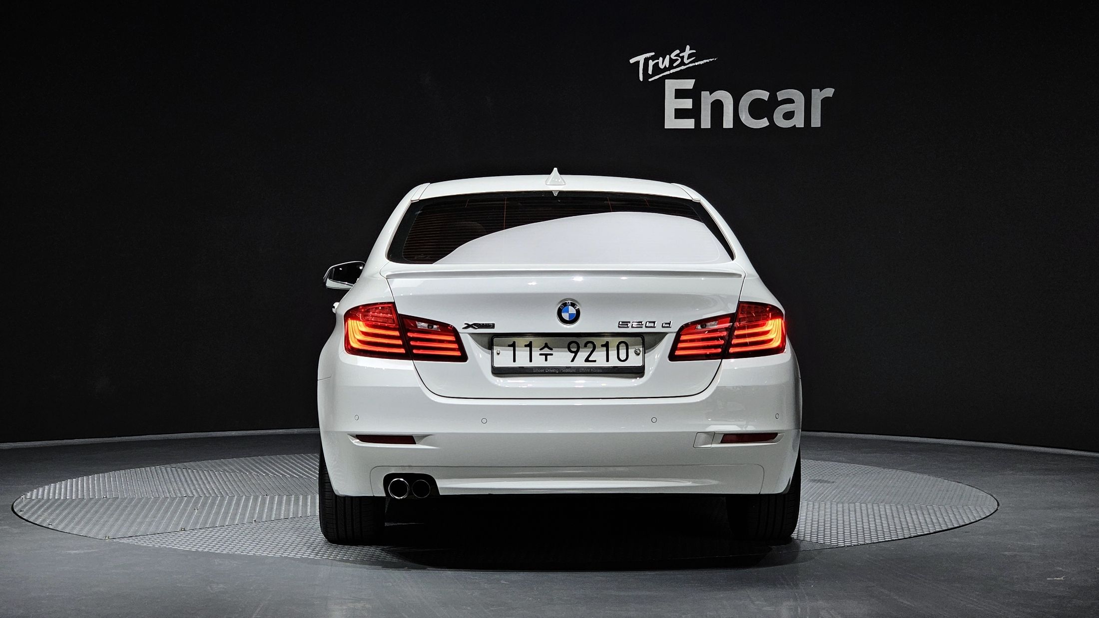 BMW 5-SERIES F10 2015