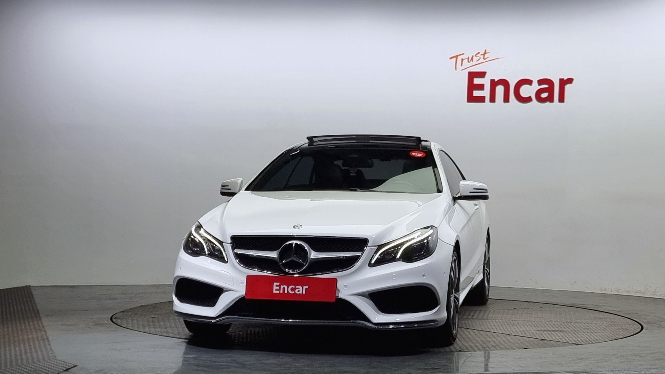 MERCEDES BENZ E-CLASS W212 2017