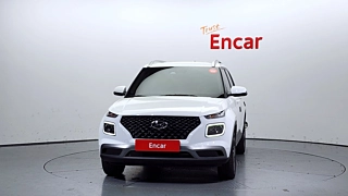 HYUNDAI VENUE 2023