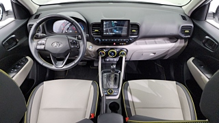 HYUNDAI VENUE 2023