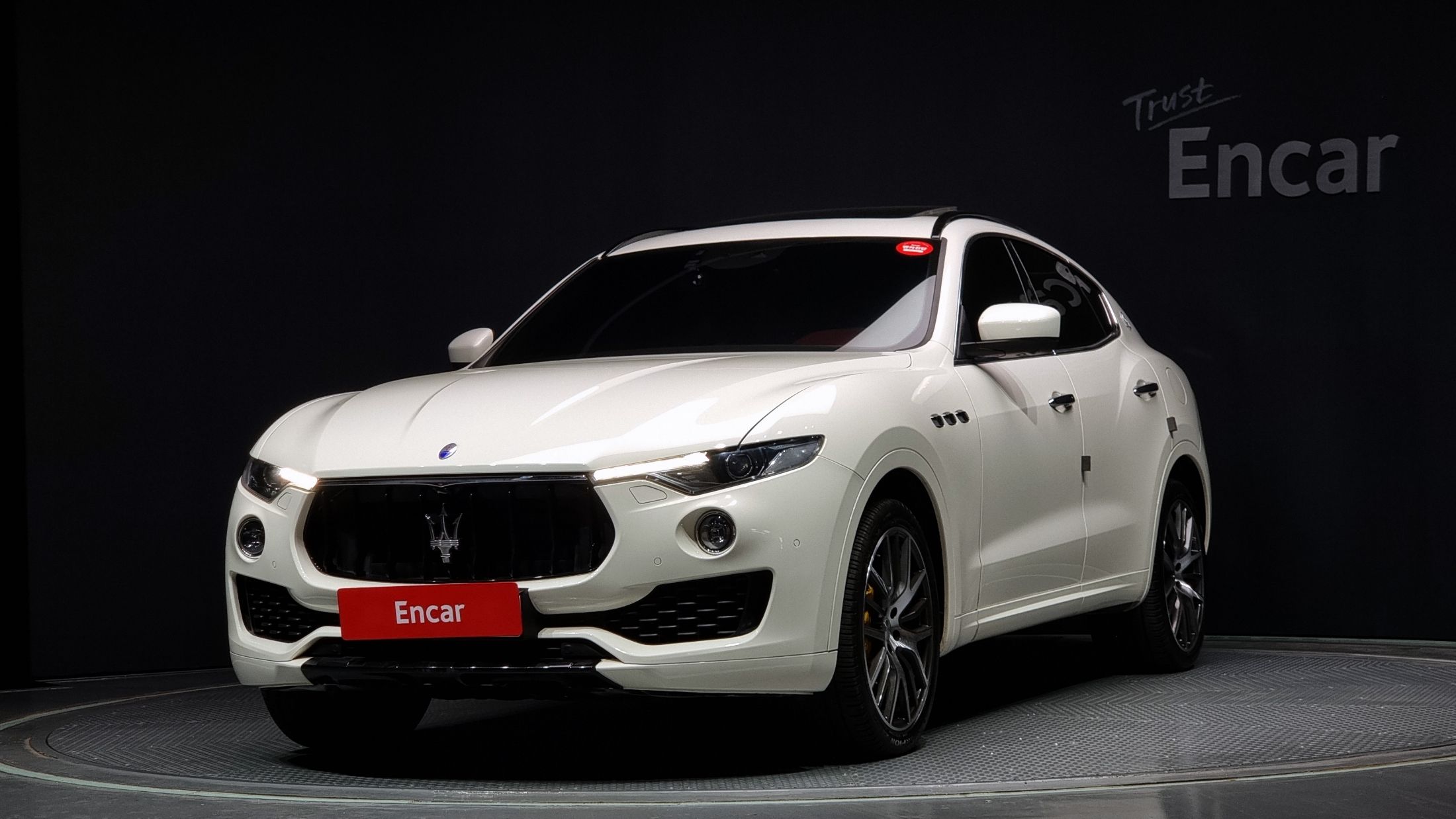 Аукционный лист MASERATI LEVANTE 2017