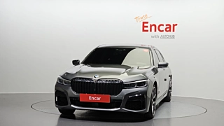 BMW 7-SERIES G11 2016