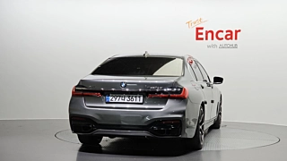 BMW 7-SERIES G11 2016