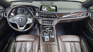 BMW 7-SERIES G11 2016