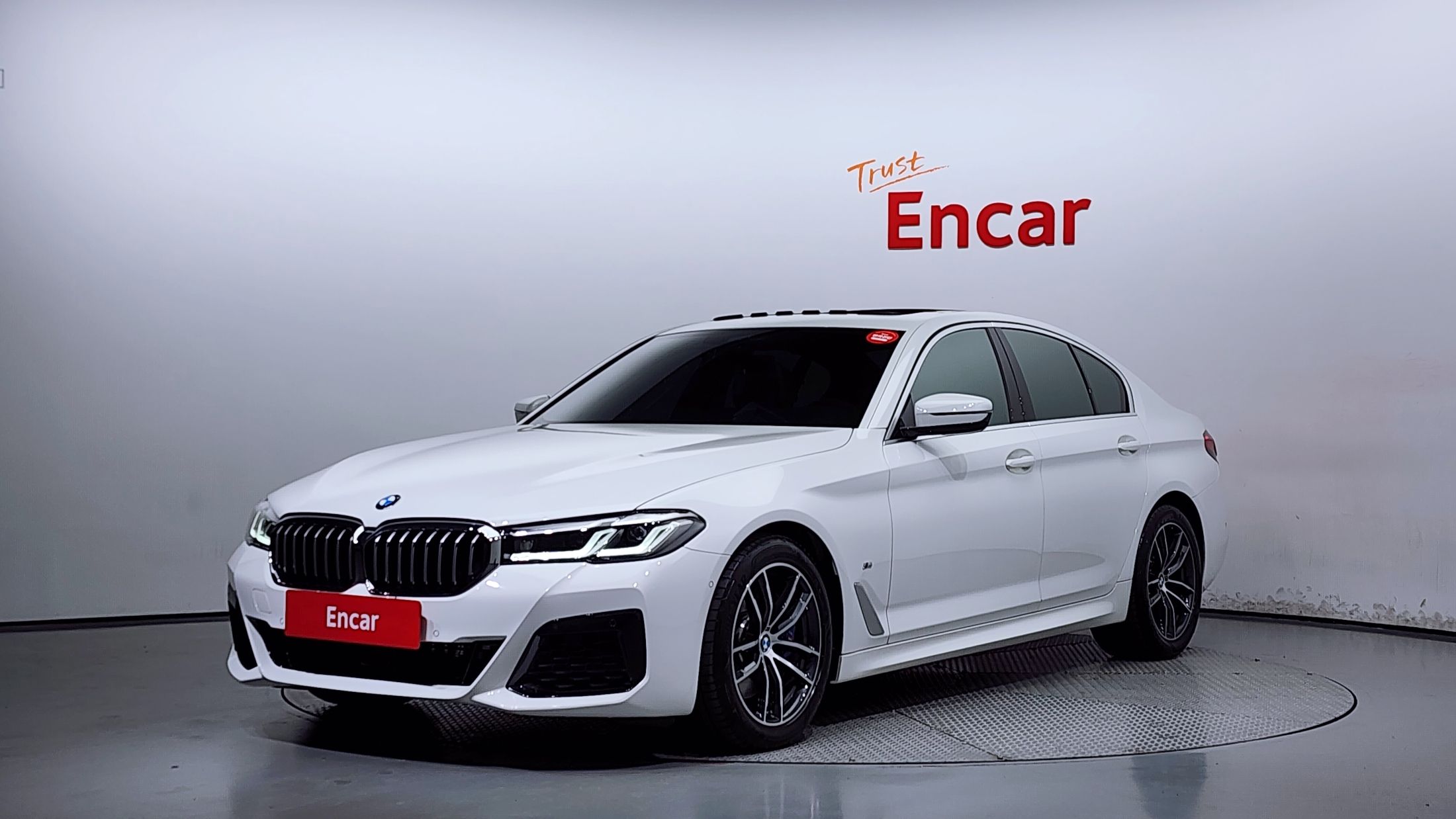 BMW 5-SERIES G30 2022