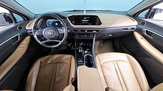 HYUNDAI SONATA DN8 2019