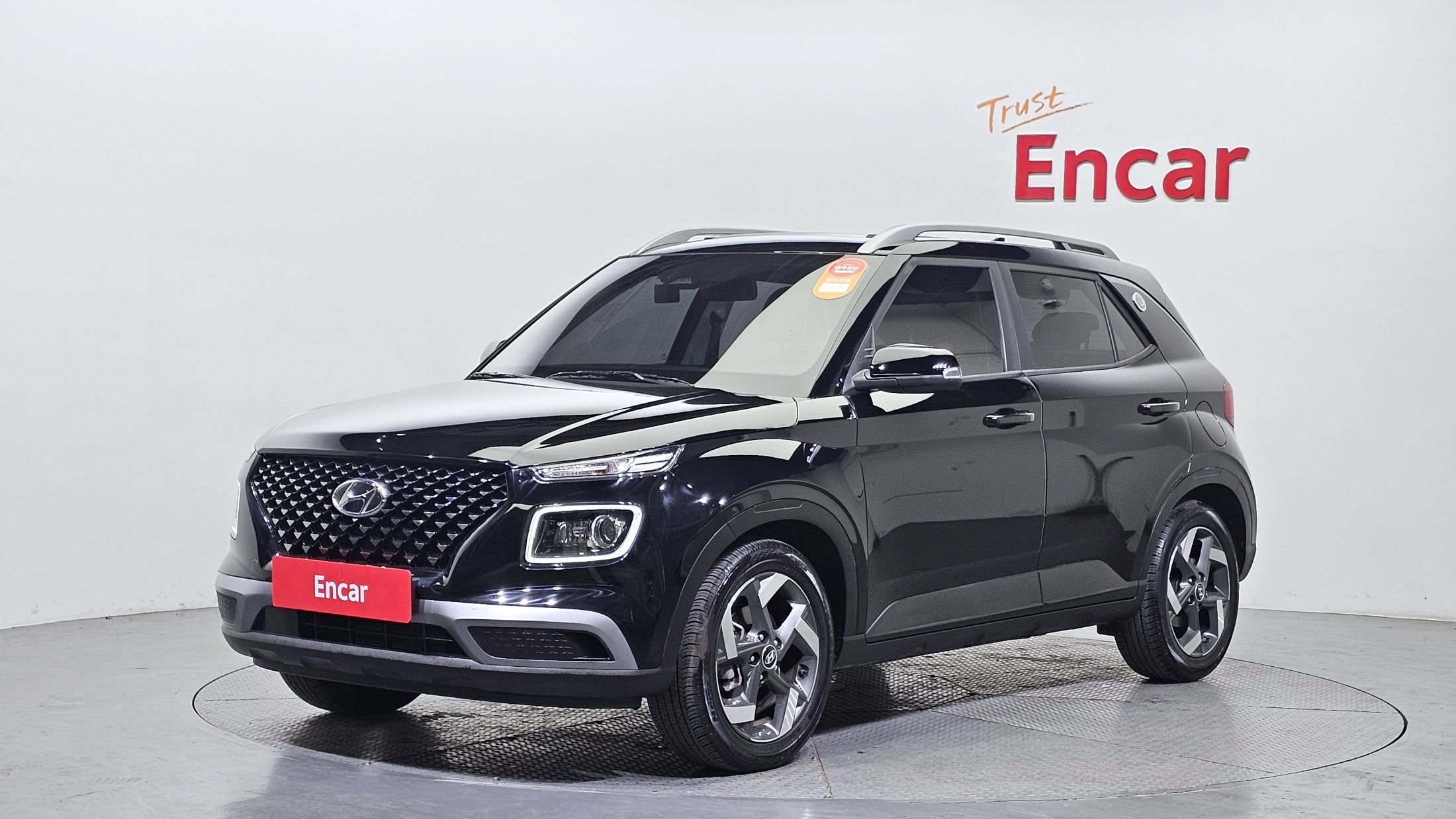 HYUNDAI VENUE 2023