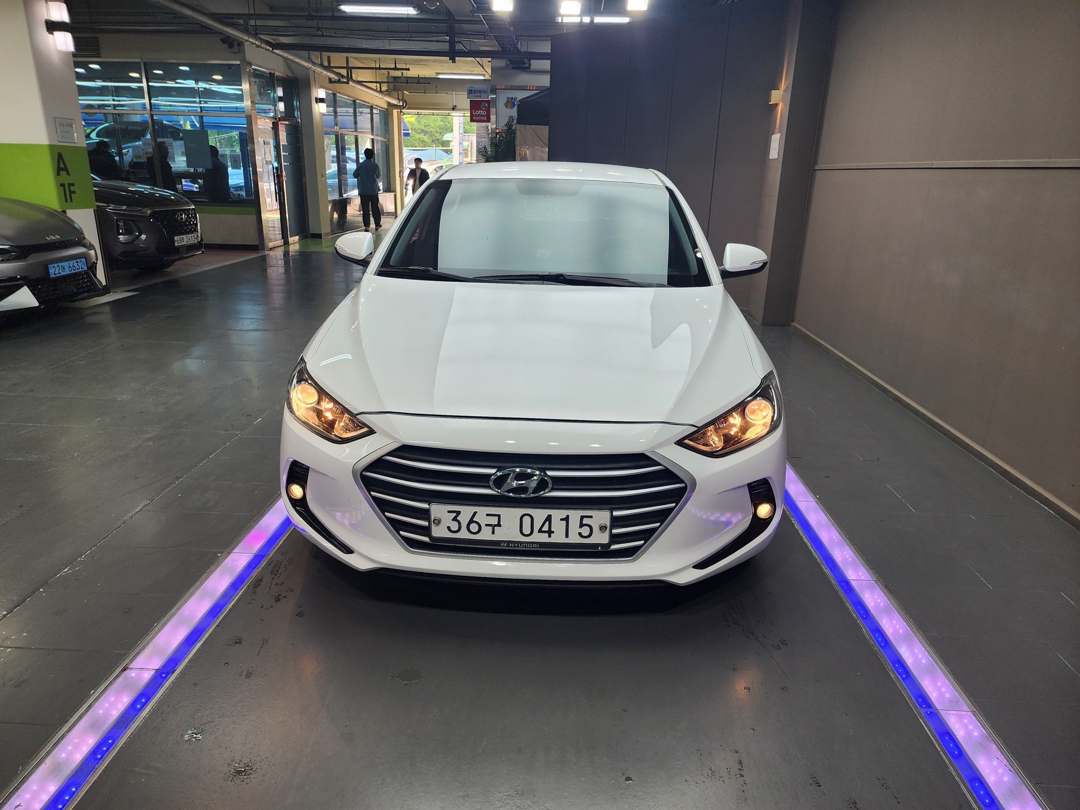 HYUNDAI AVANTE AD 2016