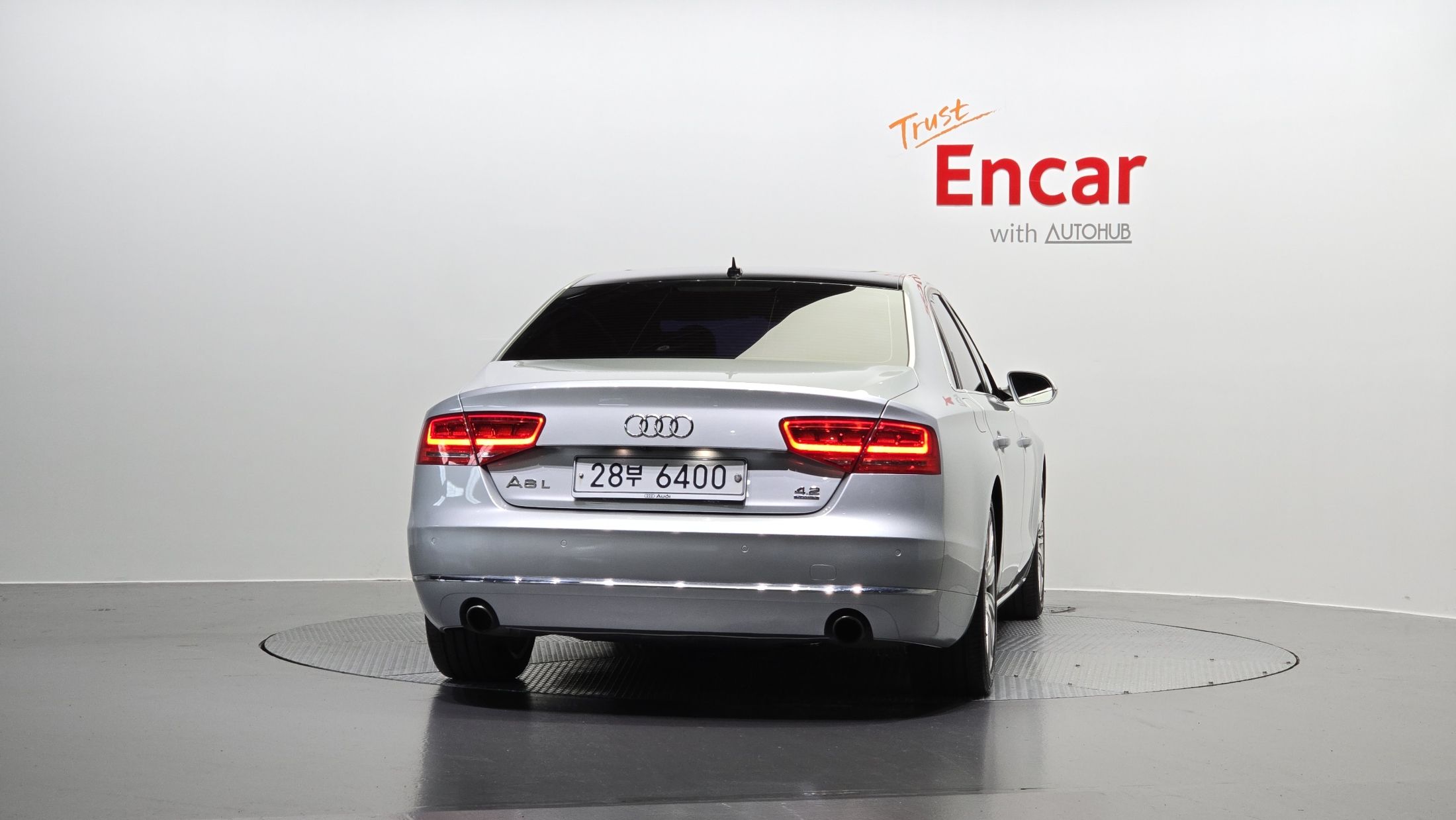 AUDI A8 2012