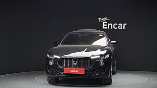 MASERATI LEVANTE 2017