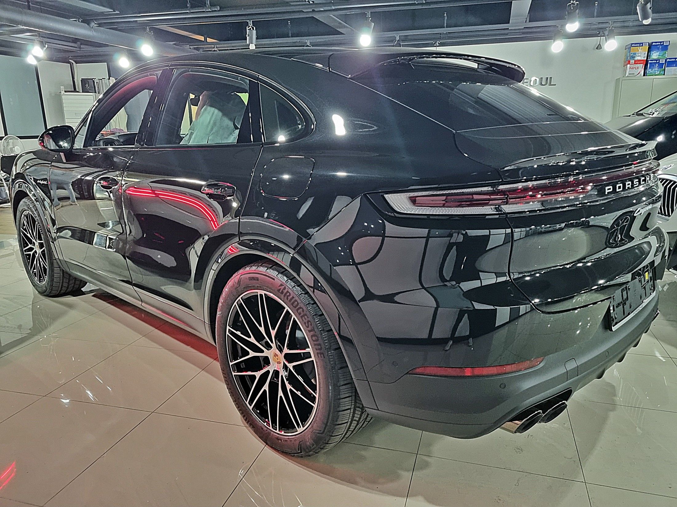 PORSCHE CAYENNE PO536
