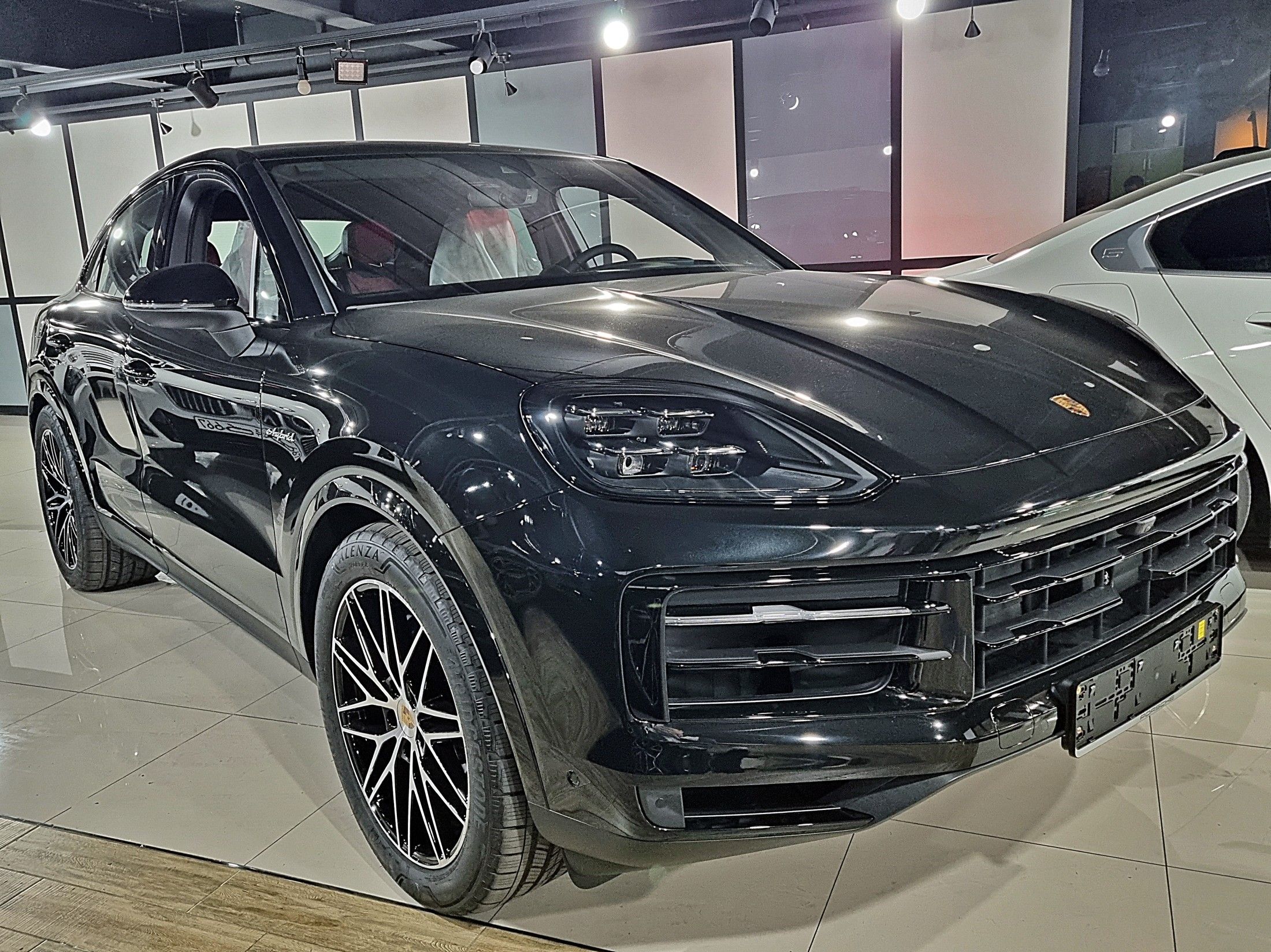 PORSCHE CAYENNE PO536