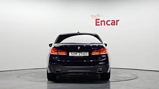 BMW 5-SERIES G30 2018