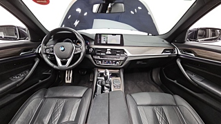 BMW 5-SERIES G30 2018