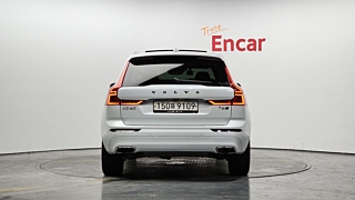 VOLVO XC60 2020
