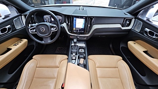 VOLVO XC60 2020