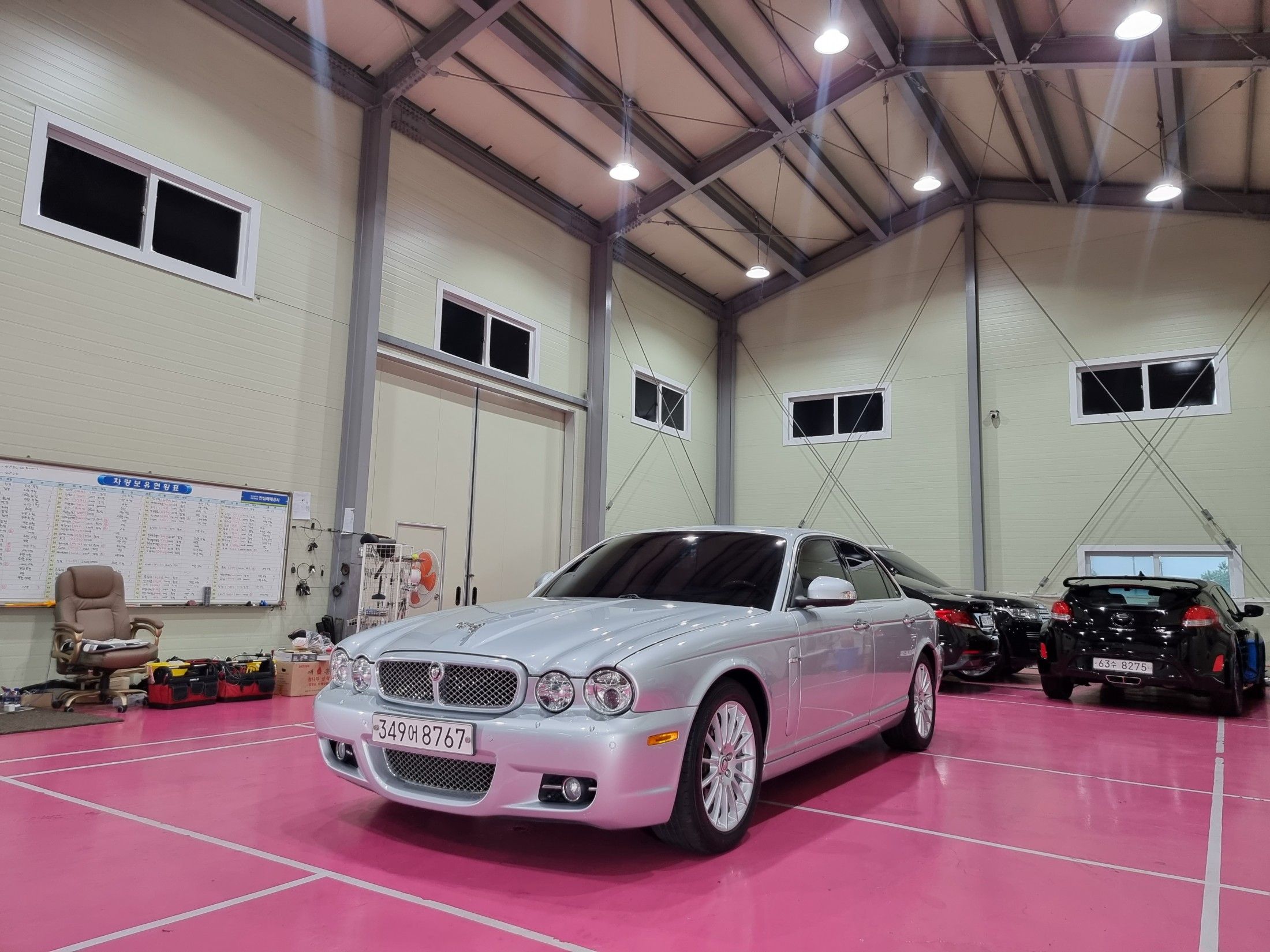 JAGUAR XJ