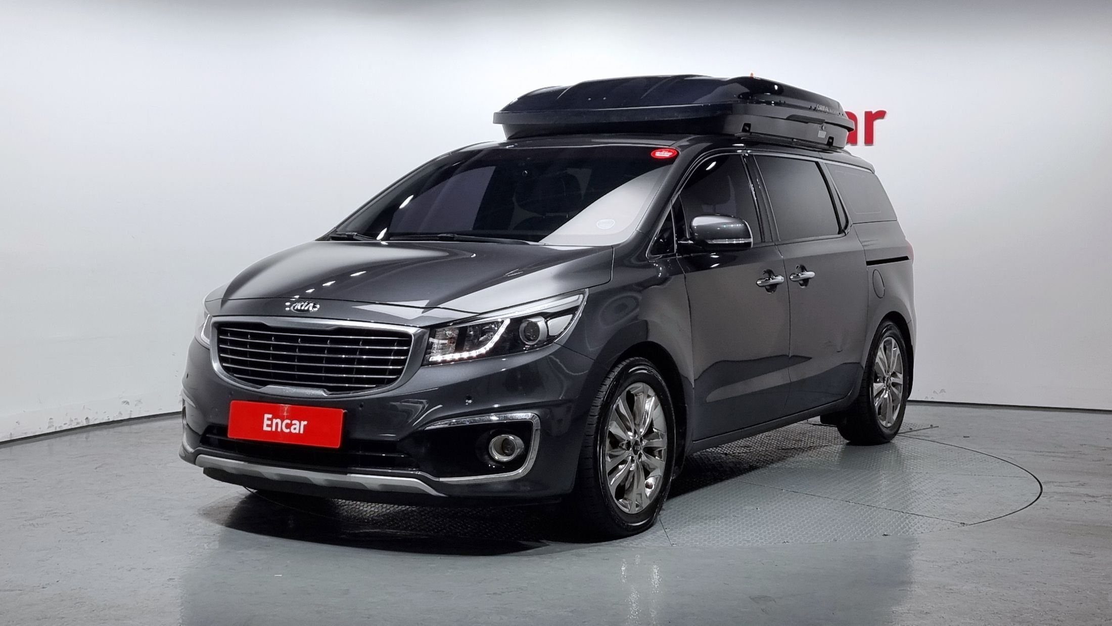 KIA CARNIVAL 2014