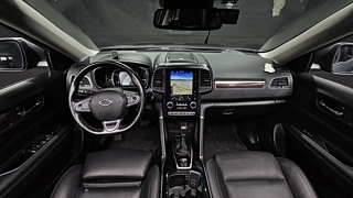 SAMSUNG QM6 2020