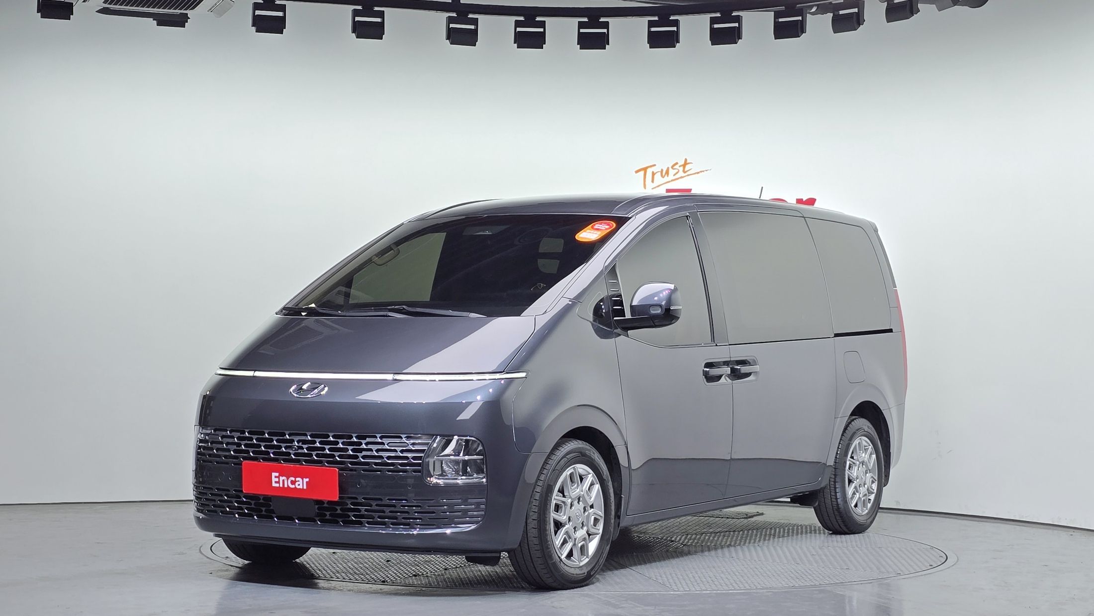 HYUNDAI STARIA 2021