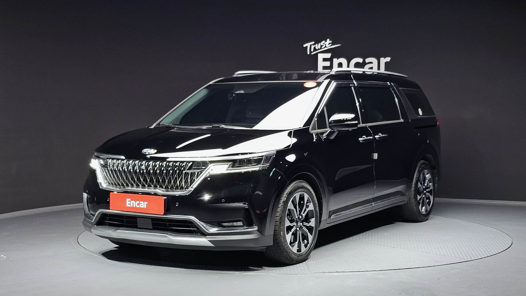 KIA CARNIVAL 2020