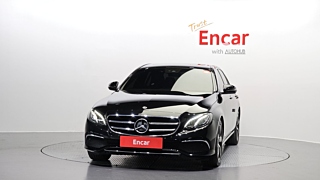 MERCEDES BENZ E-CLASS W213 2020