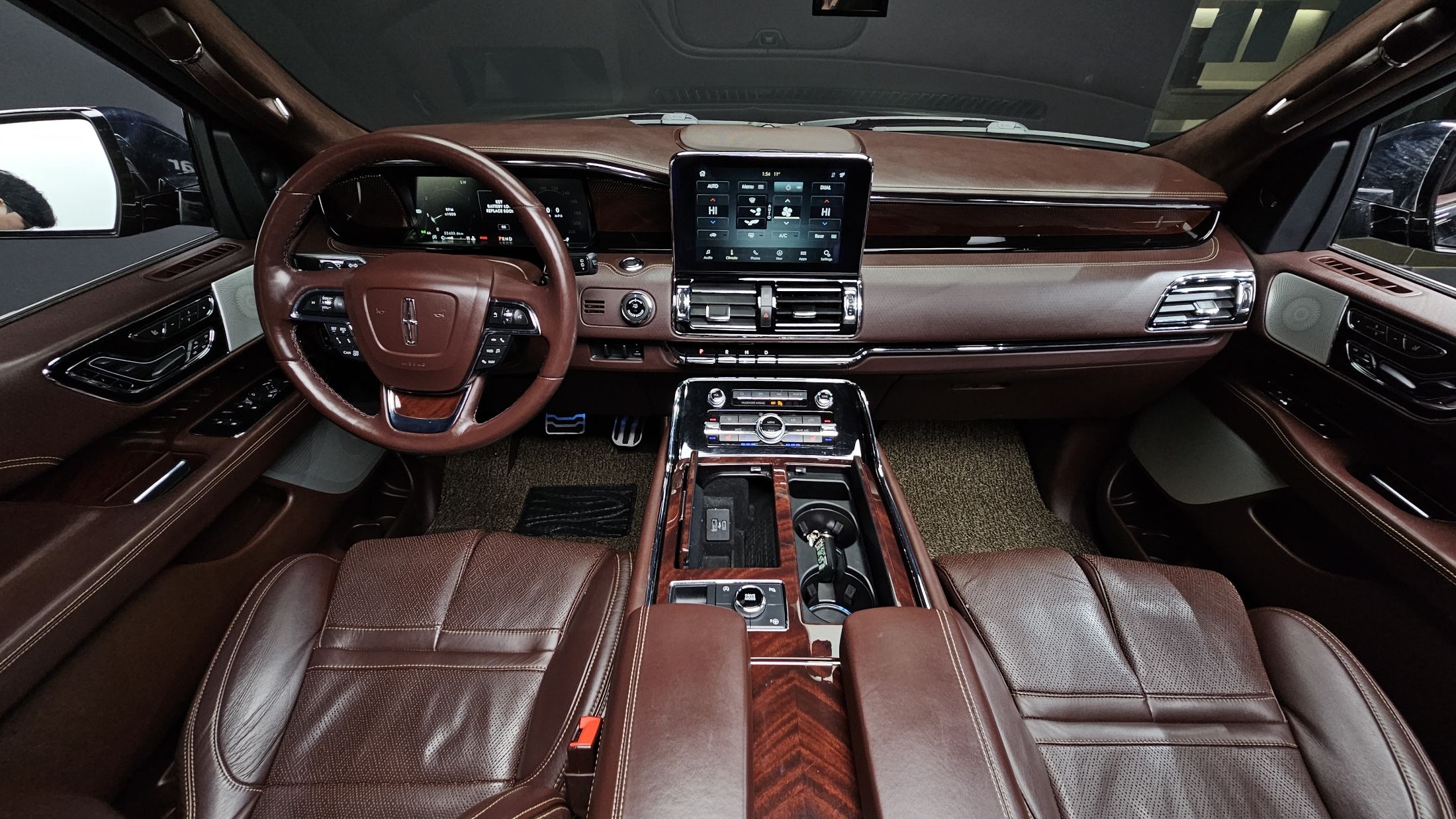 LINCOLN NAVIGATOR