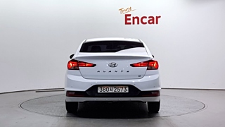 HYUNDAI AVANTE AD 2018