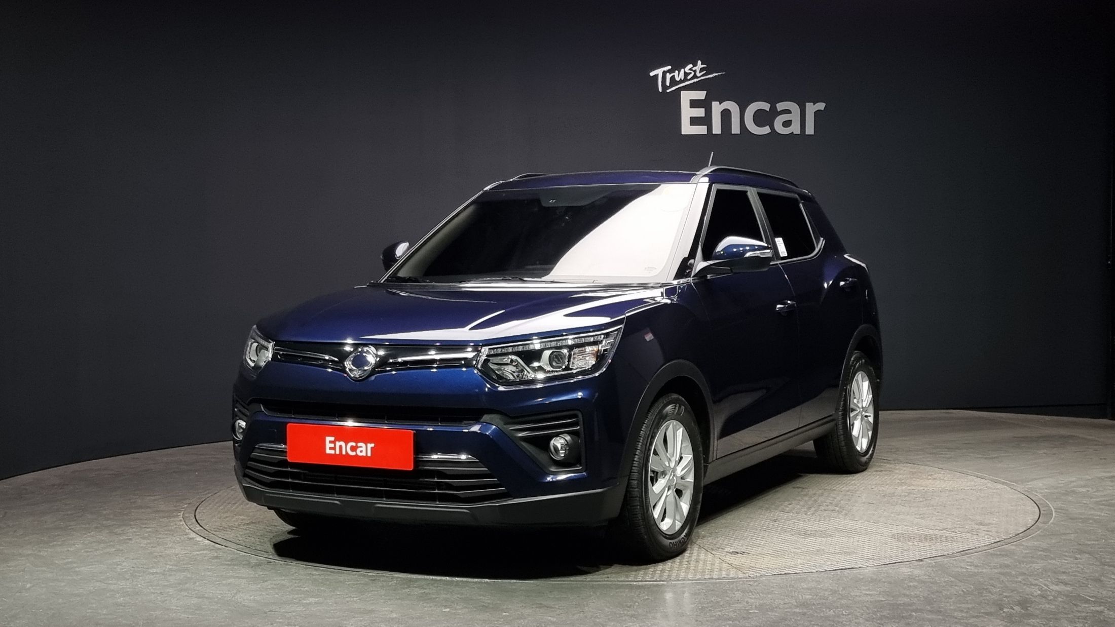 SSANGYONG TIVOLI VERY NEW 2020