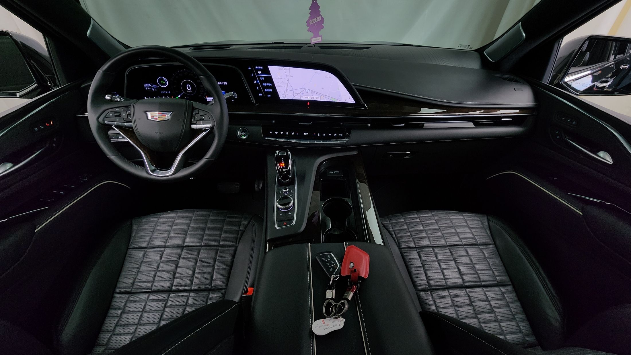 CADILLAC ESCALADE