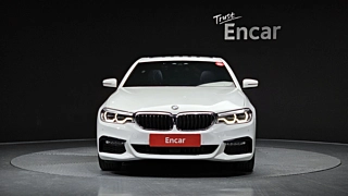 BMW 5-SERIES G30 2017