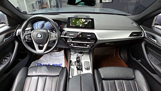 BMW 5-SERIES G30 2017