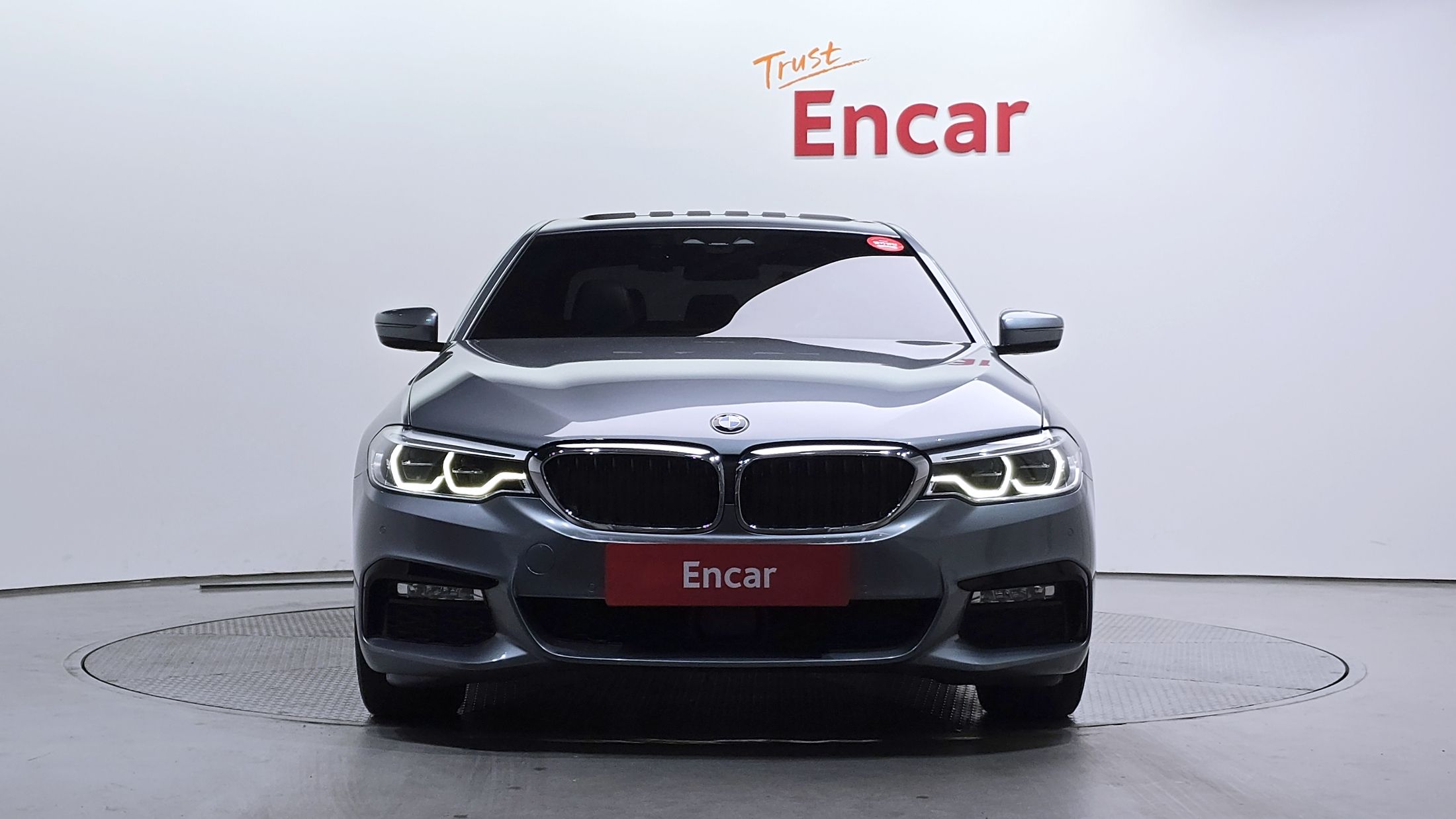 BMW 5-SERIES G30 2017
