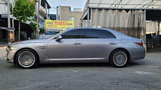 GENESIS G90 2019