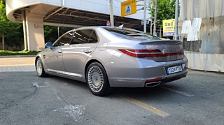 GENESIS G90 2019