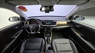 KIA STONIC 2017
