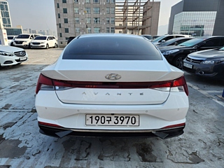 HYUNDAI AVANTE CN7 2021