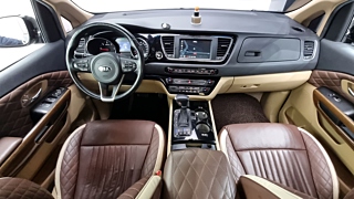 KIA CARNIVAL 2018