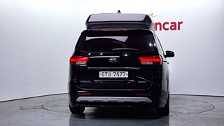 KIA CARNIVAL 2018