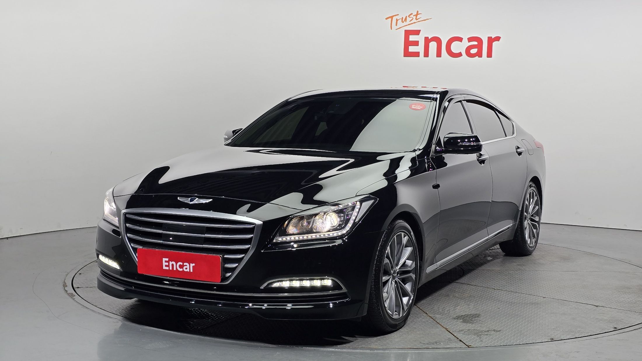 HYUNDAI GENESIS DH 2014