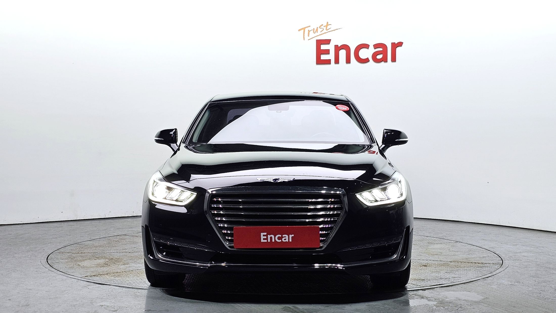 GENESIS EQ900 2016