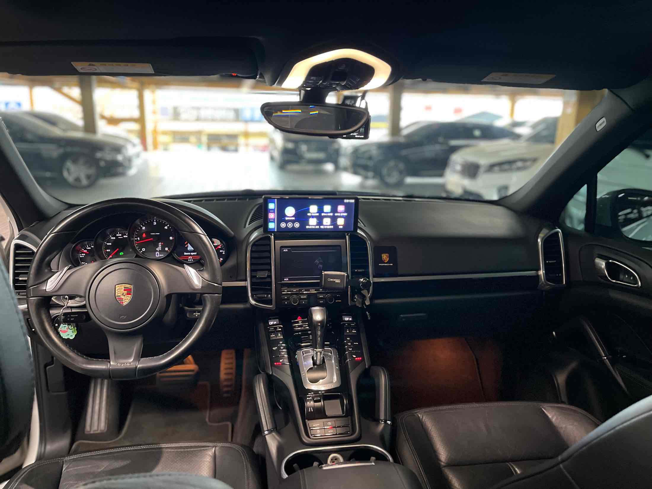 PORSCHE CAYENNE 2012