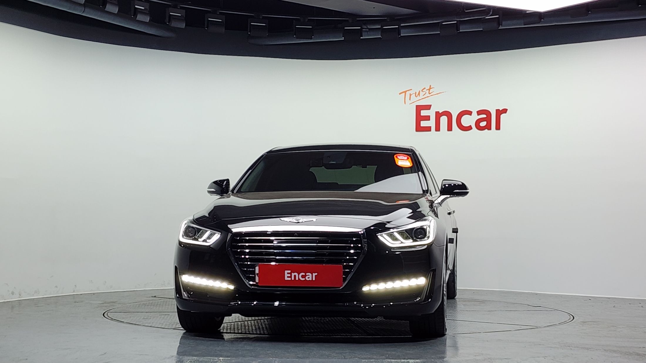 GENESIS EQ900 2016