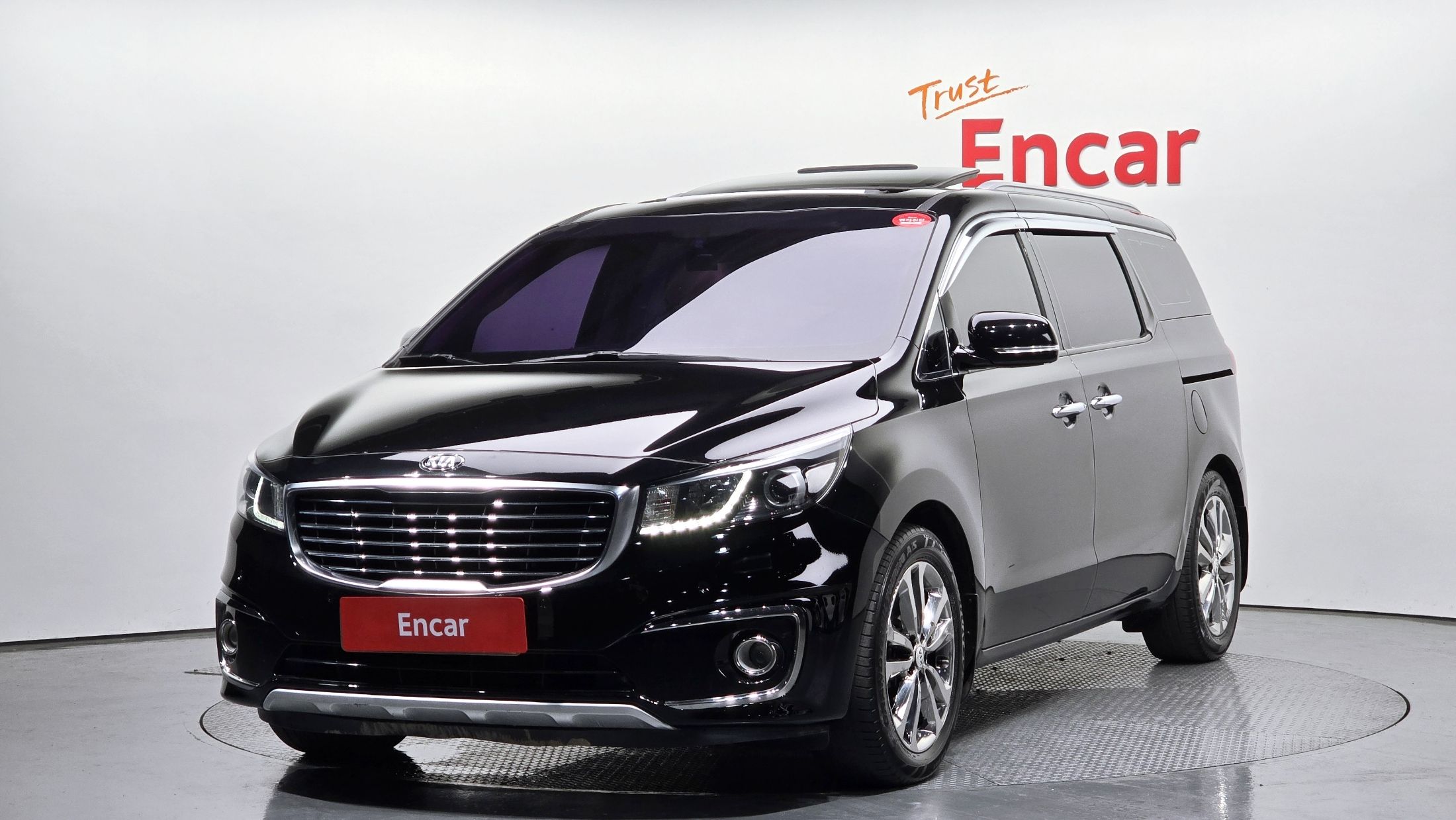 KIA CARNIVAL 2017