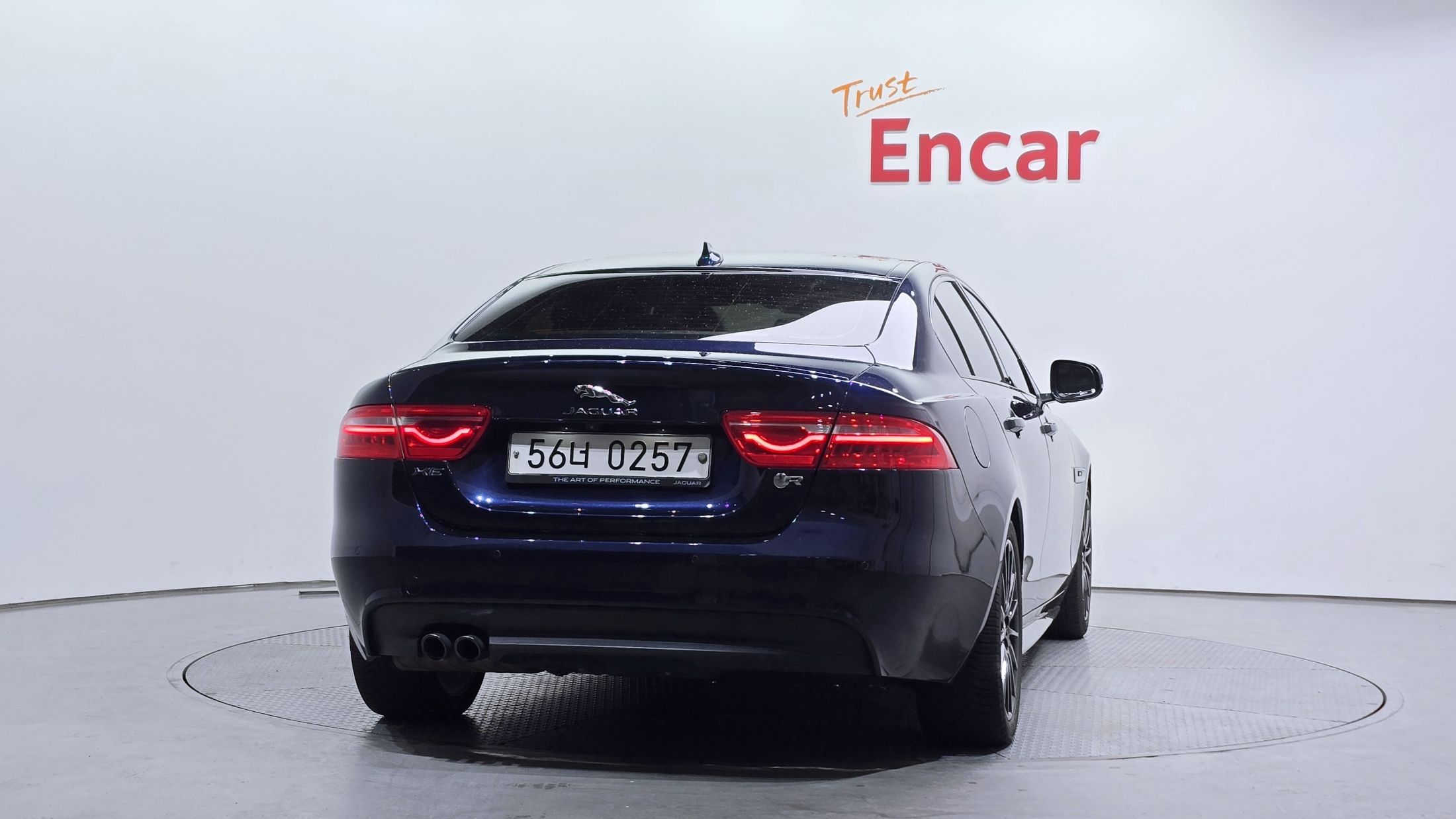 JAGUAR XE 2015