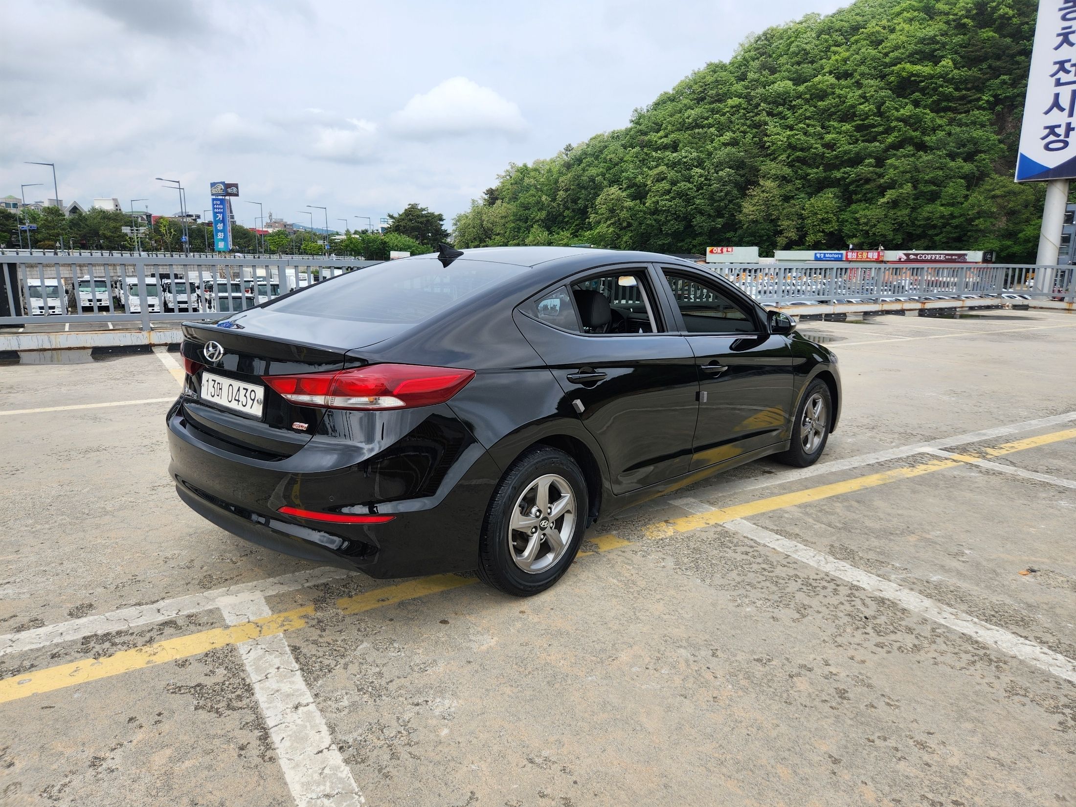 HYUNDAI AVANTE AD 2016
