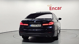 BMW 5-SERIES G30 2020