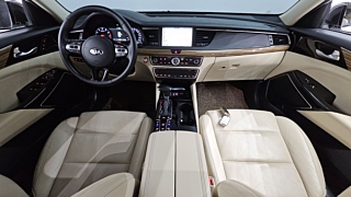 KIA K7 2017