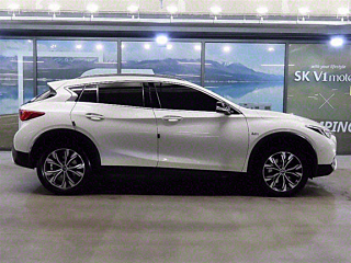 INFINITI QX30 2019